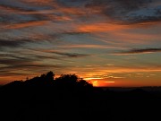  title=Corna Bianca e Costone ad anello con spettacolare tramonto -28genn22 - FOTOGALLERY